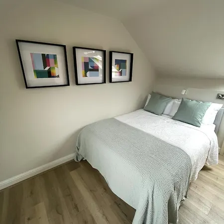 Crawford House - Scholarlee Living