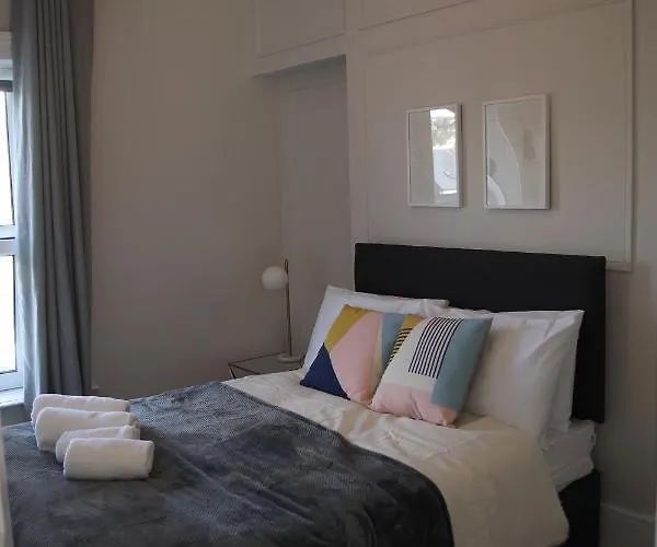 Gæstehus Crawford House - Scholarlee Living 3*