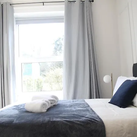 Crawford House - Scholarlee Living Gæstehus 3*