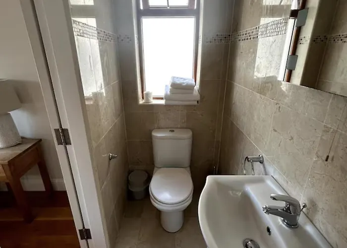 Gasthof Crawford House - Scholarlee Living Cork